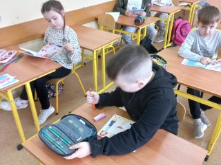 "Dziel się uśmiechem"