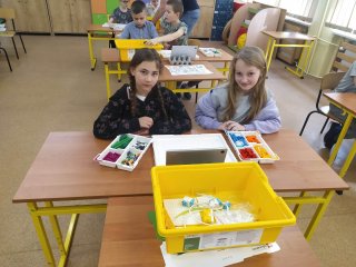 Lekcja robotyki i programowania w ramach projektu