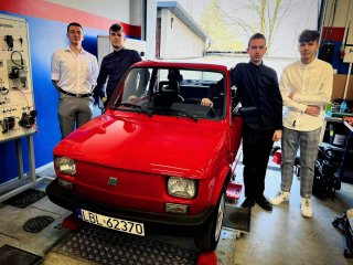Ósmoklasiści na Dniach Otwartych w RCEZ