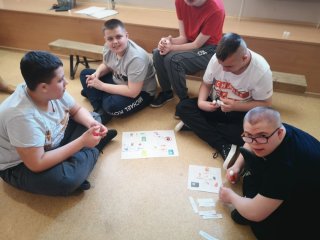 Turniej sportowo- ekologiczny w zespołach edukacyjno- terapeutycznych