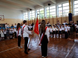 Ślubowanie uczniów klas pierwszych 