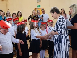 Ślubowanie uczniów klas pierwszych 