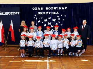 Ślubowanie uczniów klas pierwszych 