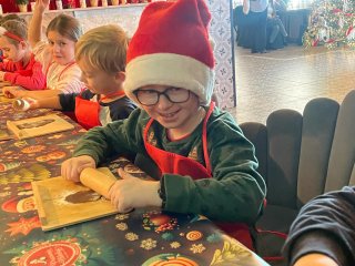 Wycieczka klas pierwszych do Pracowni Świętego Mikołaja