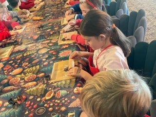 Wycieczka klas pierwszych do Pracowni Świętego Mikołaja