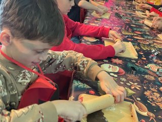 Wycieczka klas pierwszych do Pracowni Świętego Mikołaja