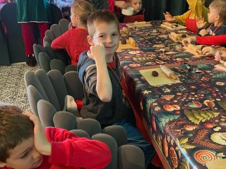 Wycieczka klas pierwszych do Pracowni Świętego Mikołaja