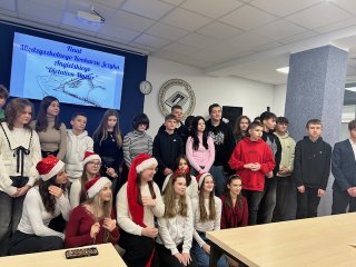 Uczniowie naszej szkoły triumfują w międzyszkolnym konkursie języka angielskiego „Dictionary Master”