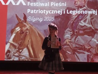 Sukces naszych uczennic na XXX Festiwalu Pieśni Patriotycznej i Legionowej