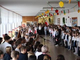 Wspólne odśpiewanie Hymnu Narodowego 