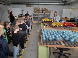 WYCIECZKA KLAS 1A I 3C DO MUZEUM BOMBKI CHOINKOWEJ W NOWEJ DĘBIE