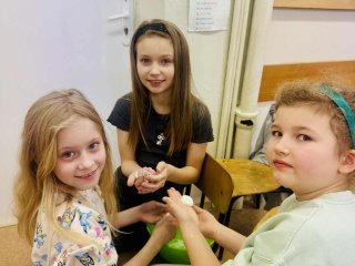 Śladami Marii Skłodowskiej-Curie – naukowa przygoda klasy II b