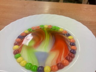 Śladami Marii Skłodowskiej-Curie – naukowa przygoda klasy II b