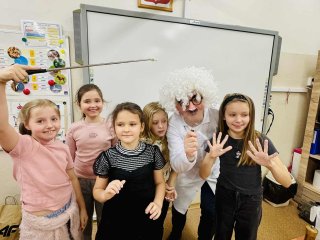 Śladami Marii Skłodowskiej-Curie – naukowa przygoda klasy II b