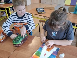 Literki w akcji – twórcze zadanie klasy 1a