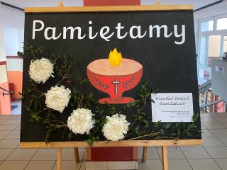 1 listopada- pamiętamy!